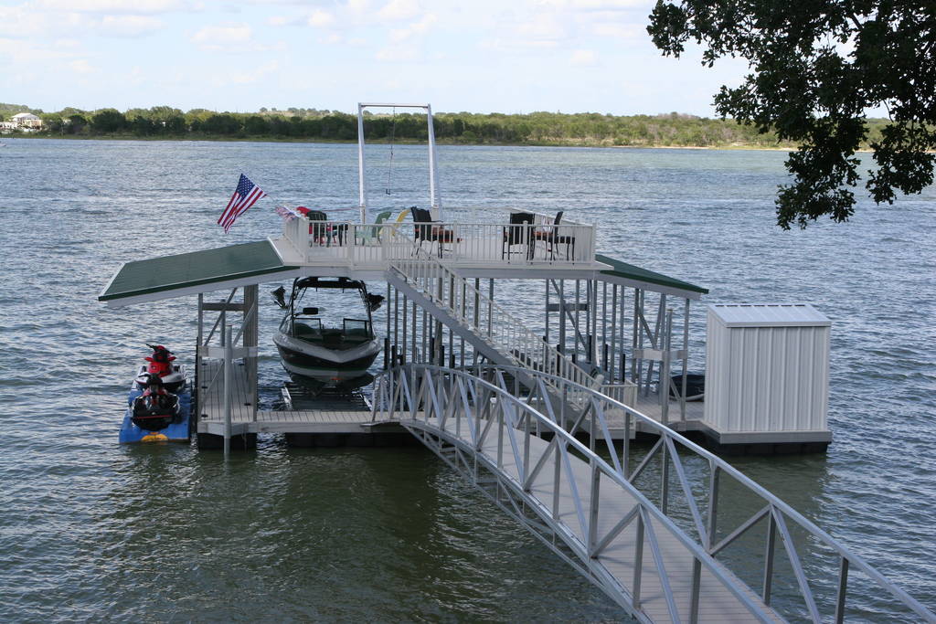pictures/LakeHouse/NewDock/IMG_9859.jpg