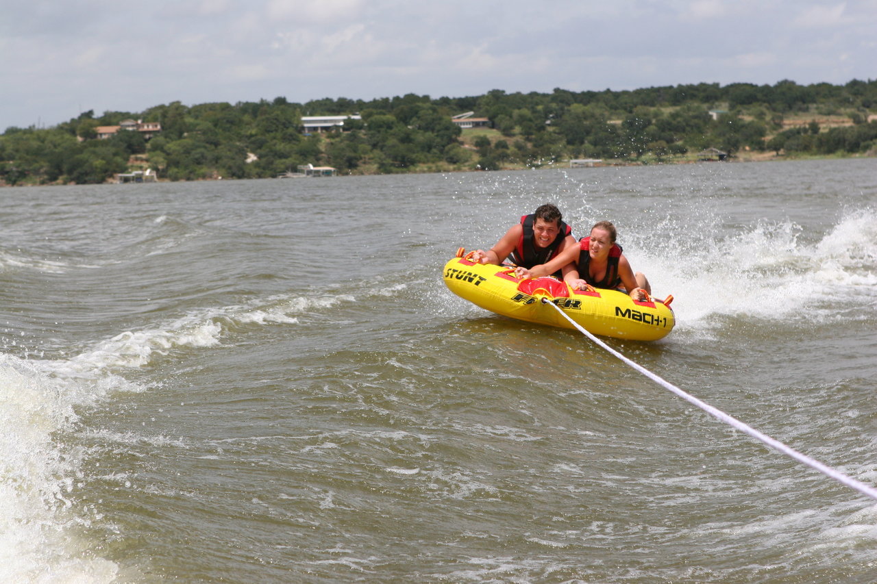 pictures/LakeHouse/alex2/day2/alex_n_friends_day2_0192.jpg