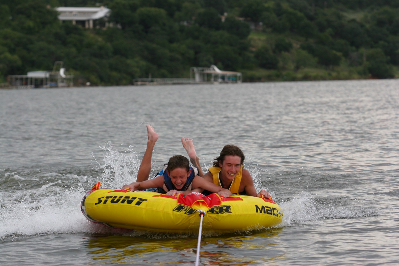pictures/LakeHouse/kids/kids_fun_0229.jpg