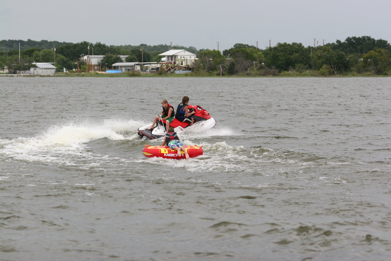 pictures/LakeHouse/kids2/kids_fun2_0243.jpg
