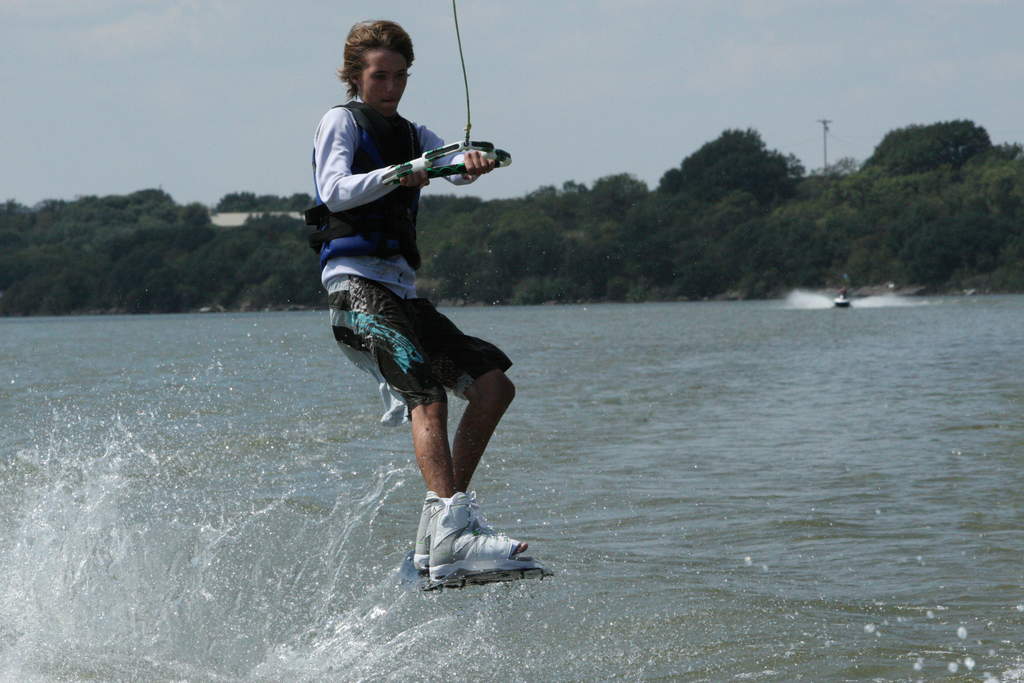 pictures/LakeHouse/wake2/JAM_1369.jpg